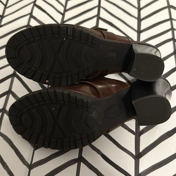 b.o.c Born Concepts Size 9 Chunky Open Ankle Block Heel Slip on Booties - Picture 4 of 4